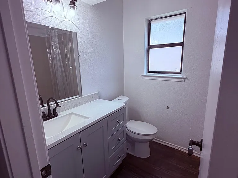 6310 Shasta Trl — Photo 15