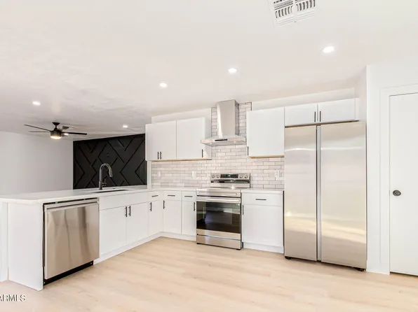 3230 W CASINO Avenue, Phoenix, AZ 85083