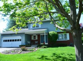 24 Tallmadge Ave, Albany, NY 12208