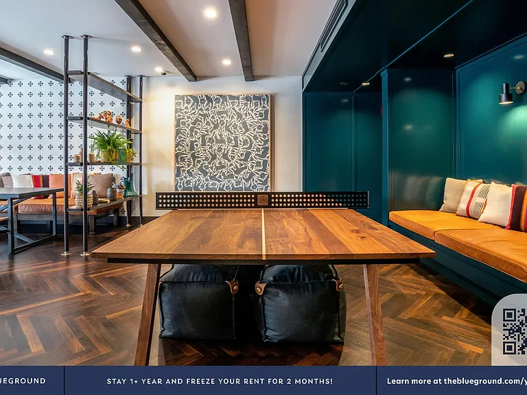 Building's Lounge