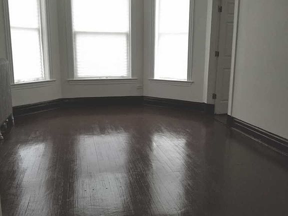 3rd image of 7216 S Langley Ave #2
