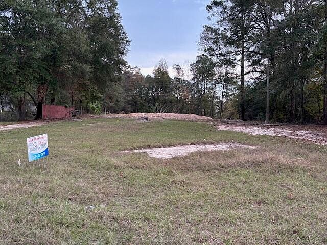 2nd image of Kurthwood Rd