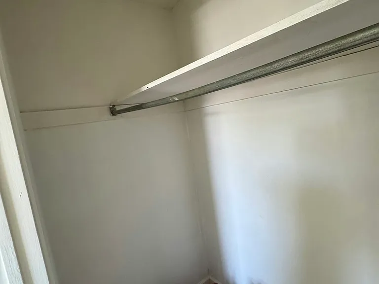 615 Chandler Ave #1 — Photo 10