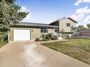 2477 Reed Ct, Rapid City, SD 57703