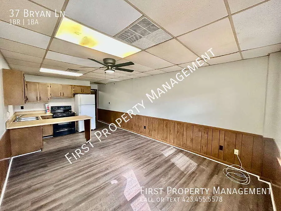 37 Bryan Ln: Rossville, GA 1Bed/1Bath Apartment with Central HVAC and Included Lawncare! — Photo 2