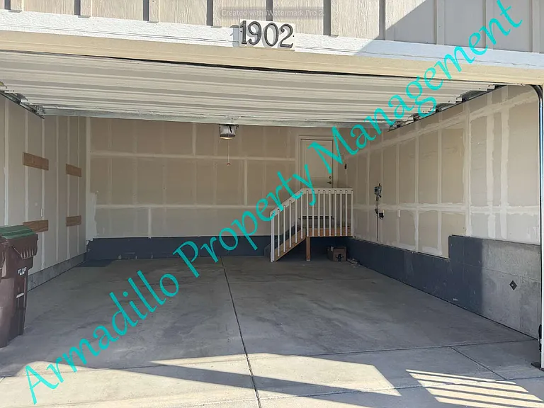 1902 Thundercloud Dr — Photo 8