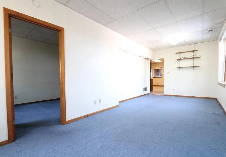 1424 W Flournoy St #3 — Photo 4