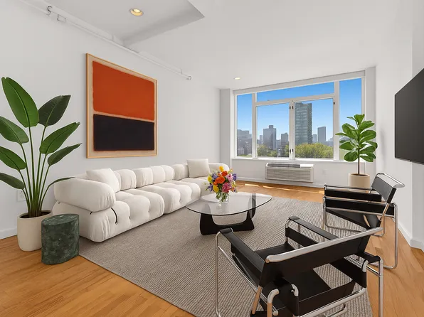 97 Grand Avenue image 1 of 10