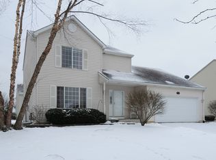 492 Pheasant Chase Dr, Bolingbrook, IL 60490