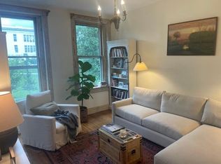 1685 35th St NW APT 2, Washington, DC 20007