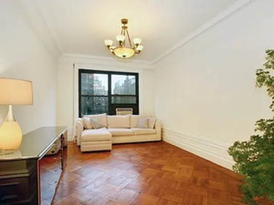 Rented by Corcoran | media 66