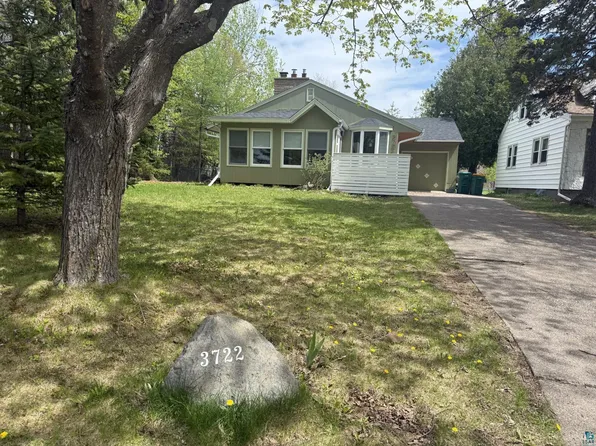3722 E 4th St, Duluth, MN 55804