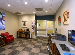 1510 Valley Lake Dr, Schaumburg, IL 60195
