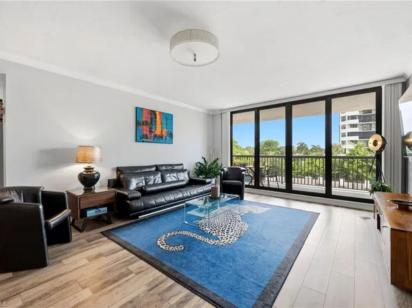 6075 Pelican Bay BLVD #203, NAPLES, FL 34108
