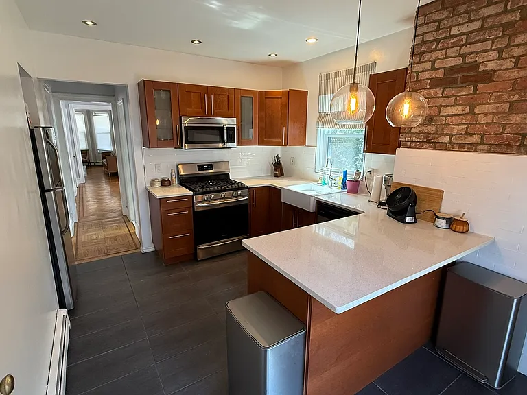 39 Liberty Pl #1 — Photo 4