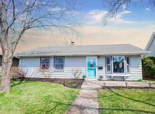 2003 Bordner Pl, Saint Paul, MN 55116