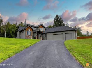 8401 E Regents Rd, Palmer, AK 99645