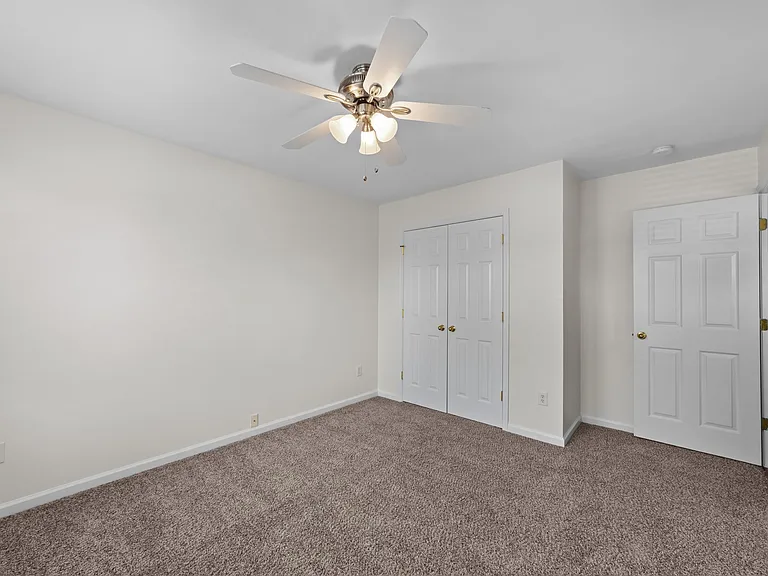 115 Jones St — Photo 23
