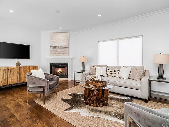 5th image of 11253 Peach Grove St APT 104