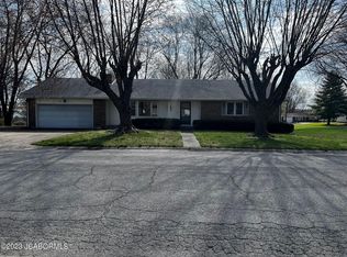 606 S Bowling St, California, MO 65018