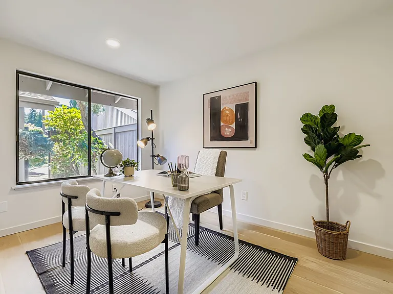 14208 NE 2nd Pl — Photo 7