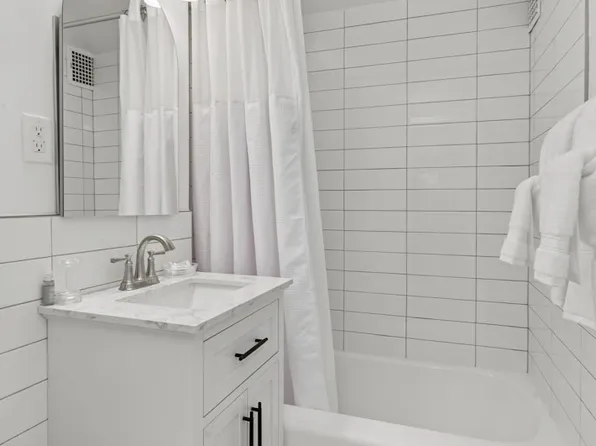 130 8th Avenue image 5 of 12