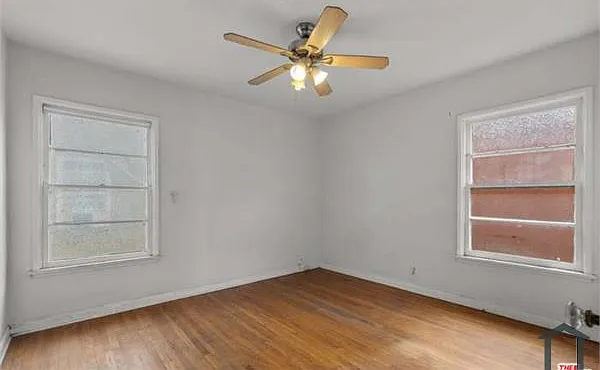 2 bed, 1100 sqft, $3,100 — Photo 3