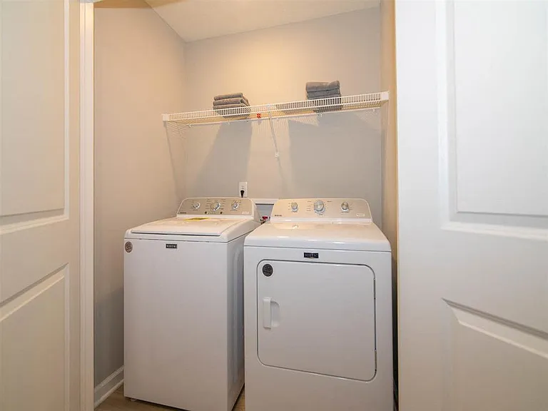 2881 Cross Branch Dr — Photo 19