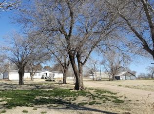 428 E 110th Ave N, Wellington, KS 67152