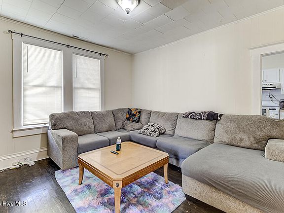 2nd image of 311 S 15th Street