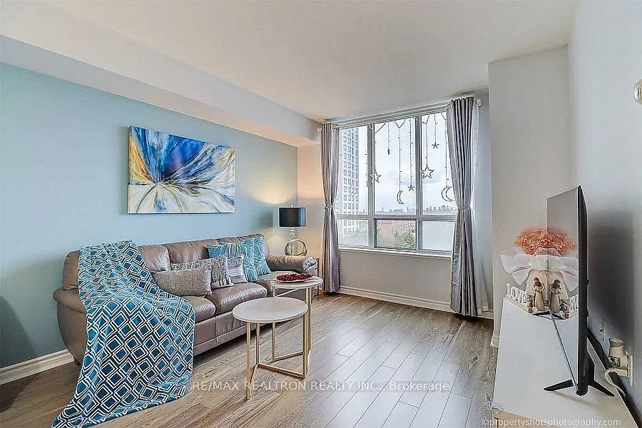 2627 McCowan Rd — Photo 4