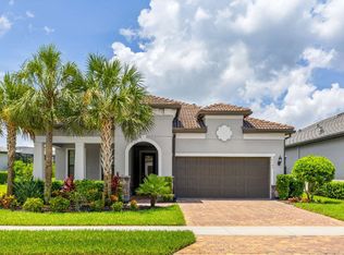 9799 Everglades Dr, Naples, FL 34120