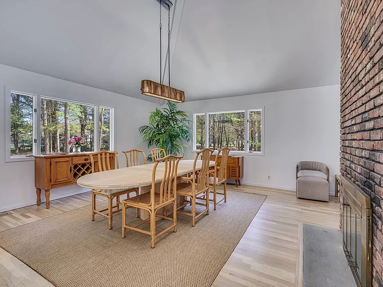 2941 Quogue Riverhead Rd — Photo 6