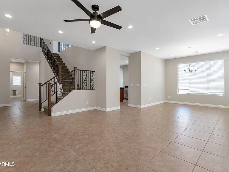 11971 W Patrick Ln — Photo 11