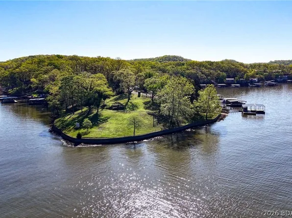 316 Indian Park Ln, Sunrise Beach, MO 65079