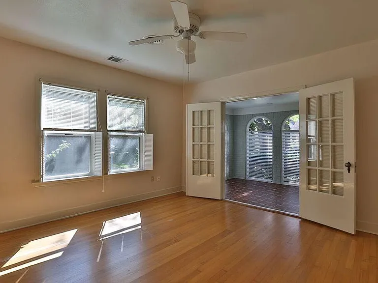 3124 Jarrard St — Photo 10