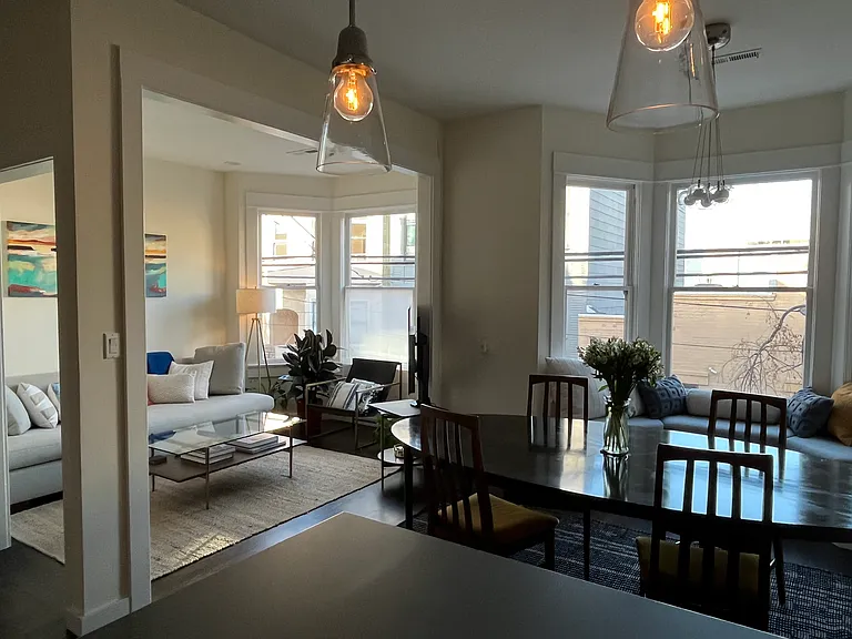 60 Elgin Park — Photo 1