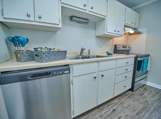 Seven Oaks Apartments, Morgantown, WV 26505