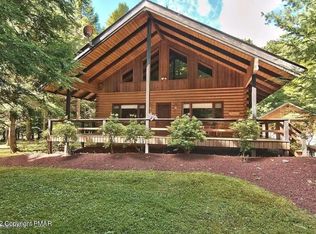 616 Lady Jennifer Ct, Blakeslee, PA 18610