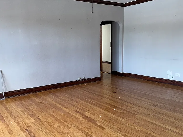 2559 Flossmoor Rd #303 — Photo 9