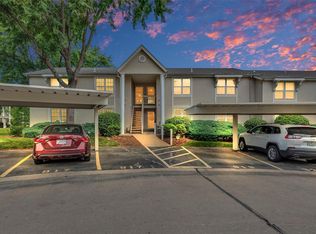 919 Sugar Lake Ct #2, Saint Peters, MO 63376