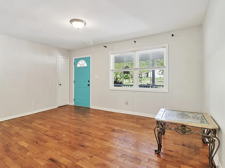 2344 Chestnut Log Pl — Photo 14