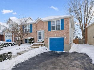 45 Chesterton Ln, Guelph, ON N1E 6S8