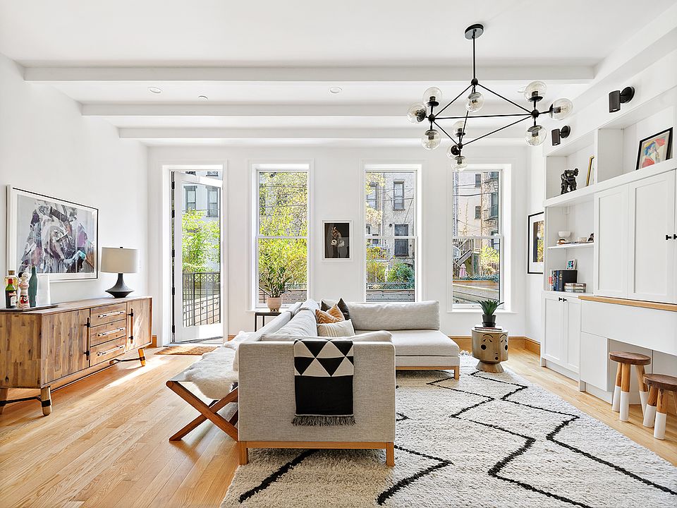 1st image of 495 9th St APT 1A