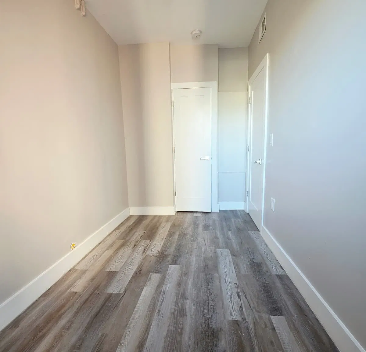 106 Belmont Ave — Photo 2