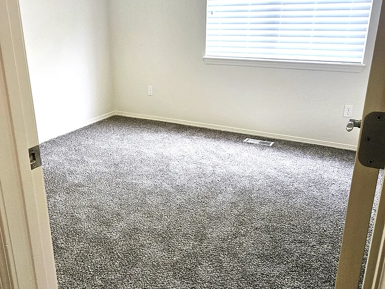 6488 S Honeylocust Pl — Photo 9