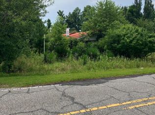 2037 Bell Williams Rd, Burgaw, NC 28425