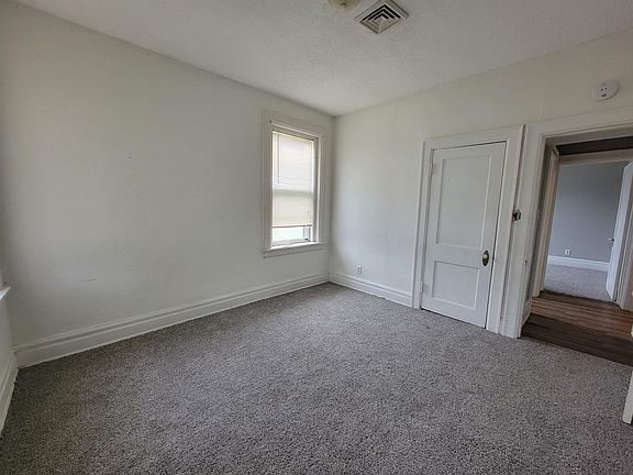 5th image of 412 Franklin St #10487102