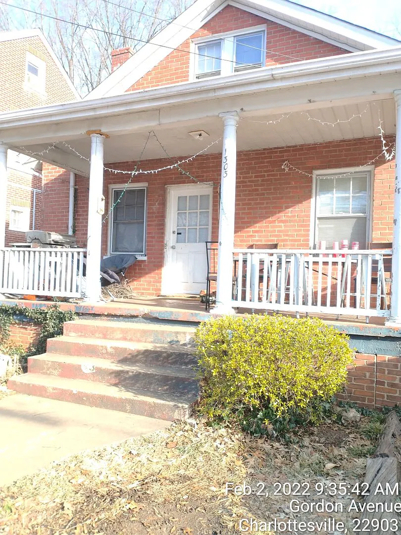Gordon Ave Heart Of Uva 6 Br, 2 Bath Leasing Year 2027-2028 — Photo 1