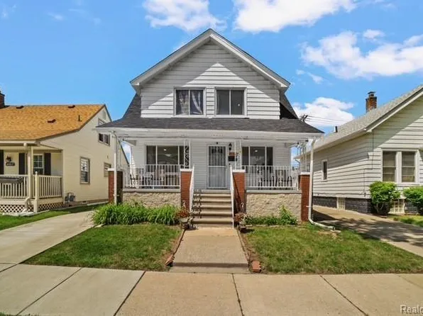 4873 Curtis St, Dearborn, MI 48126